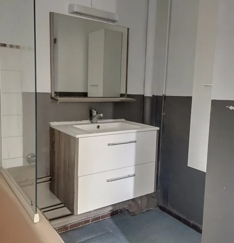 Appartement 72 m² avec vue rivière et proximité écoles à Périgueux 