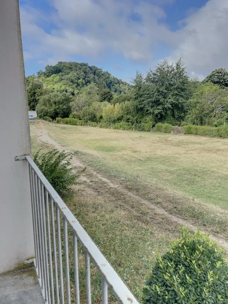 Appartement 72 m² avec vue rivière et proximité écoles à Périgueux 