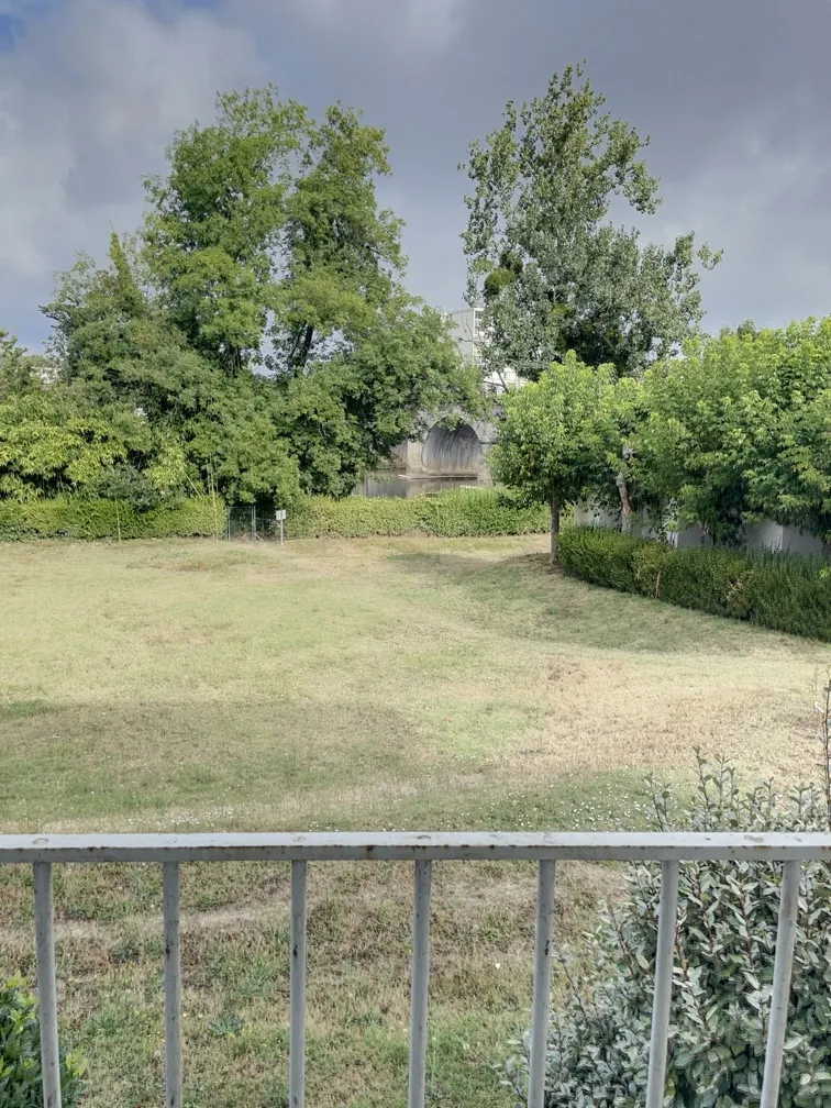 Appartement 72 m² avec vue rivière et proximité écoles à Périgueux 