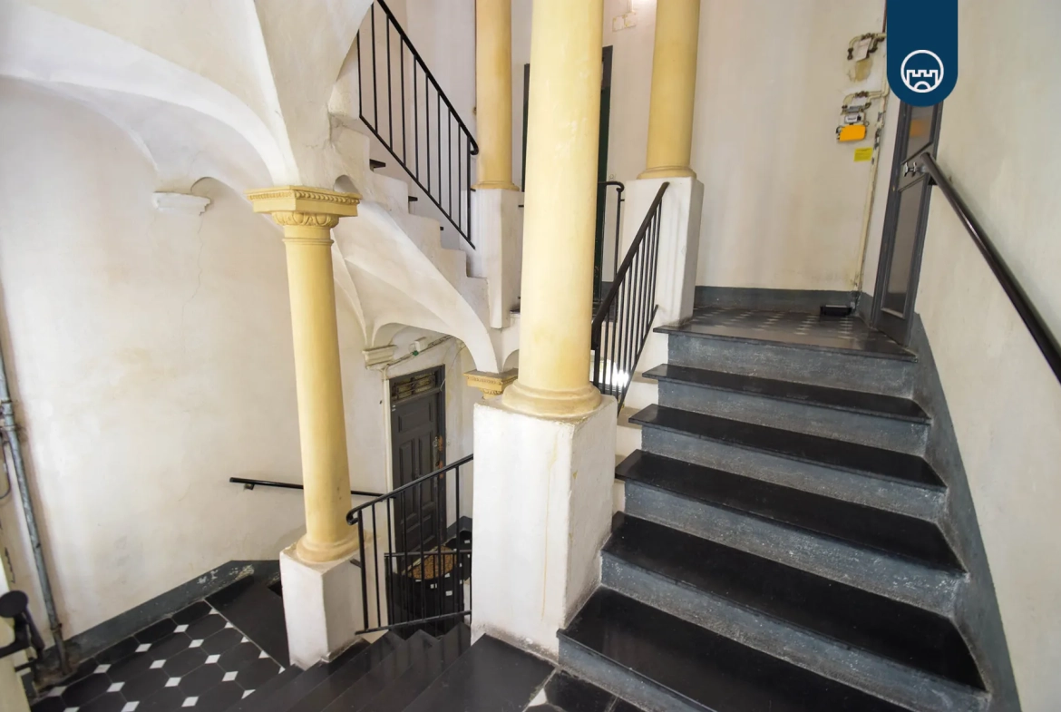 Appartement duplex de 40 m² à Nice dans le Vieux Nice – Excellente localisation 