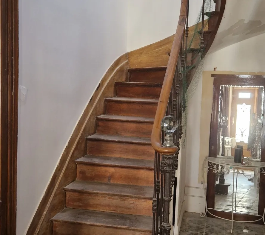 Magnifique maison en pierre à Margaux à 25 km de Bordeaux avec potentiel de rénovation et location séparée 