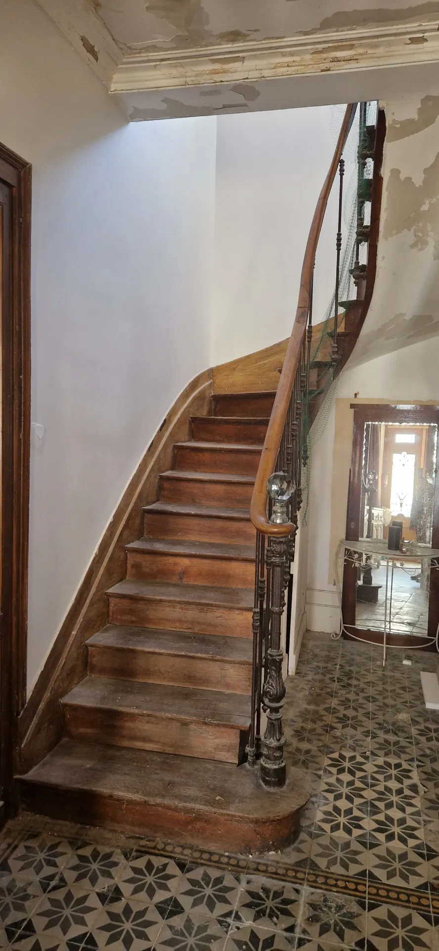 Magnifique maison en pierre à Margaux à 25 km de Bordeaux avec potentiel de rénovation et location séparée 