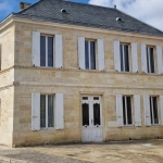 Magnifique maison en pierre à Margaux à 25 km de Bordeaux avec potentiel de rénovation et location séparée