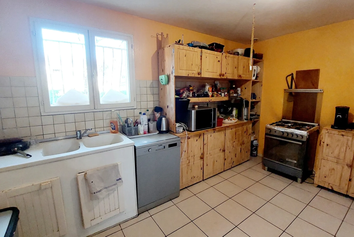 Pavillon de 97m2 à vendre à La Réole avec bail locatif en cours 