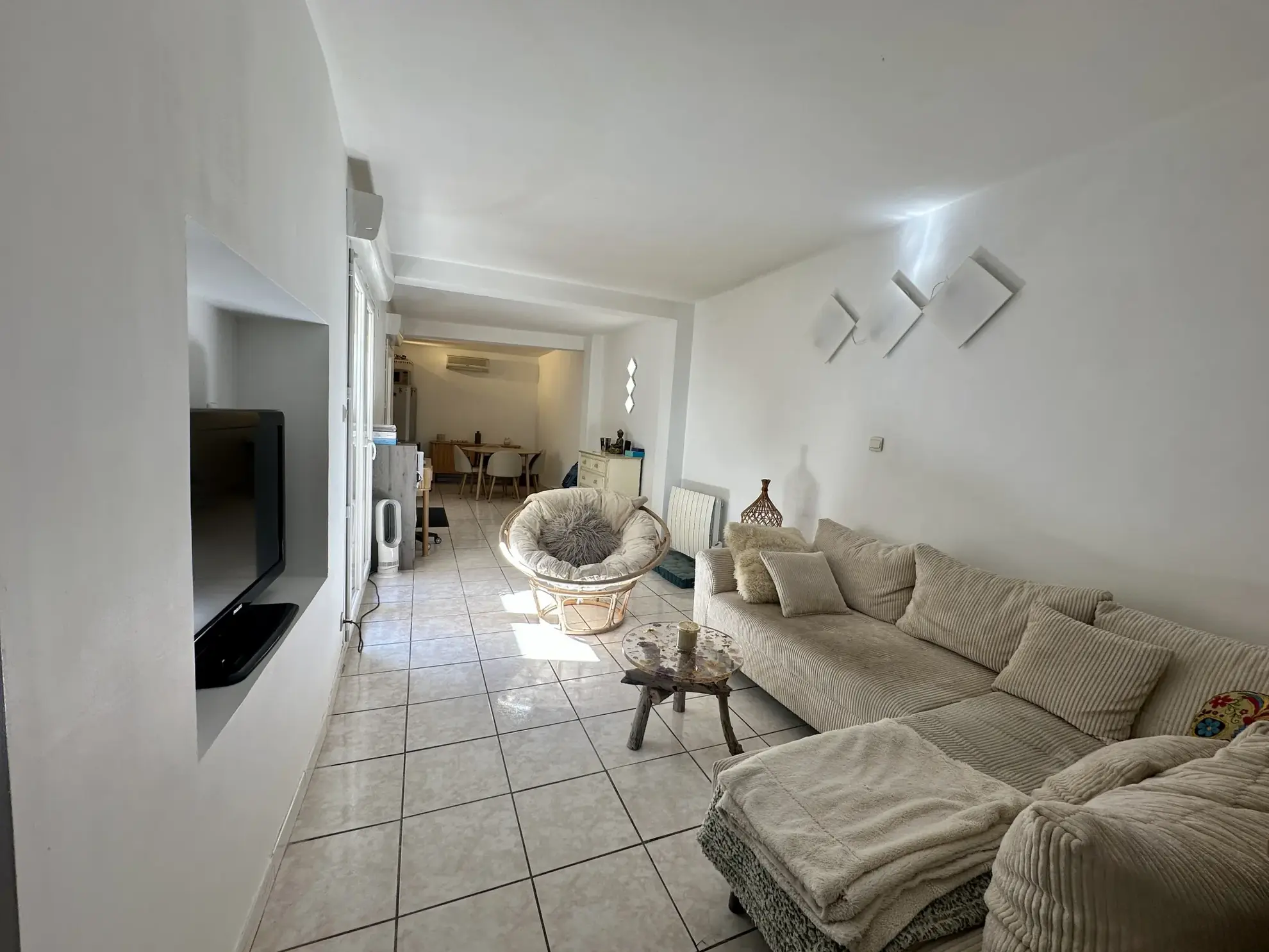 Charmant appartement T2 de 55 m² avec terrasse et garage à Lunel 