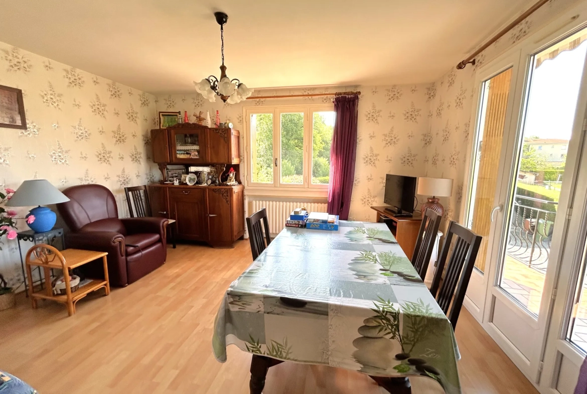 Maison familiale à Chambœuf de 84,95 m² avec grand terrain, proche Saint-Étienne 