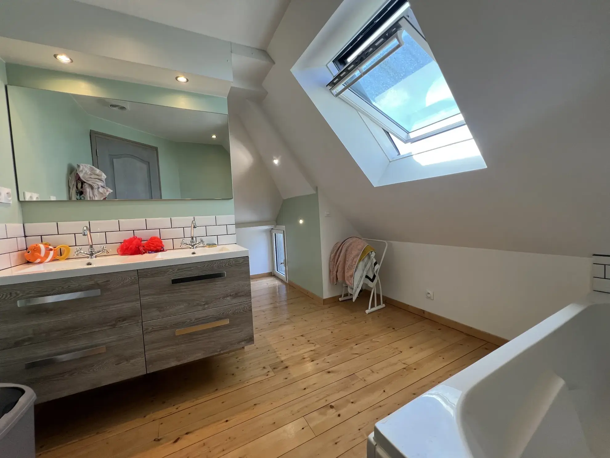 Charmante maison familiale avec grand terrain à Bourgtheroulde - 155 m² 