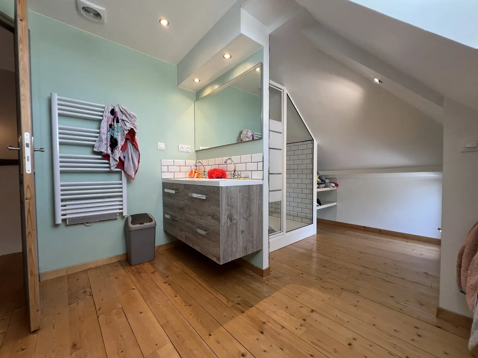 Charmante maison familiale avec grand terrain à Bourgtheroulde - 155 m² 