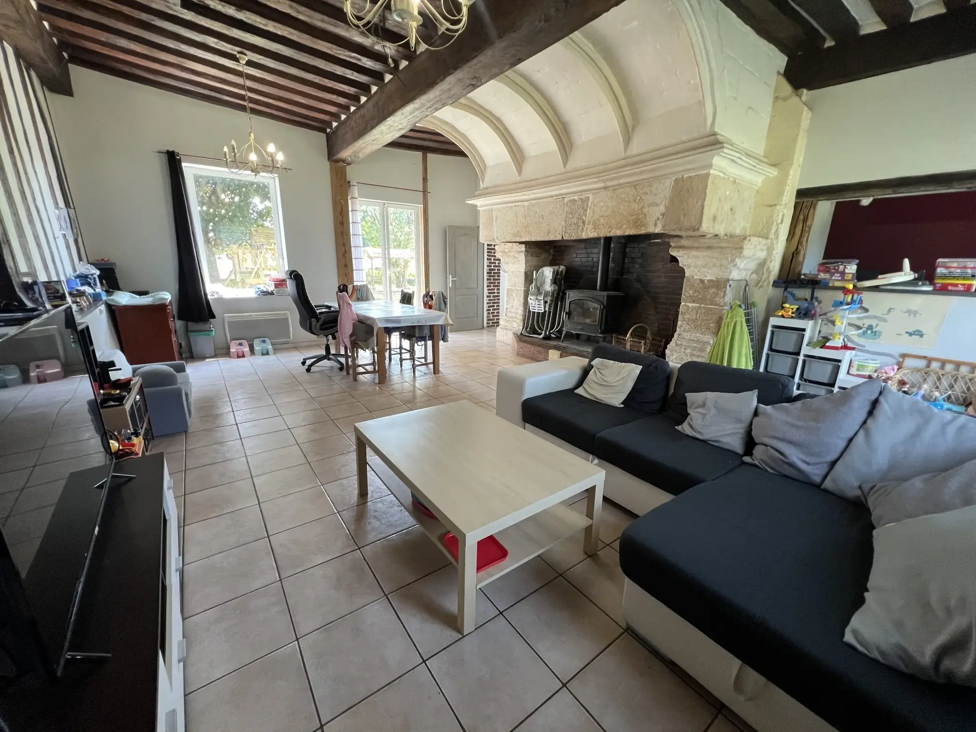 Charmante maison familiale avec grand terrain à Bourgtheroulde - 155 m² 