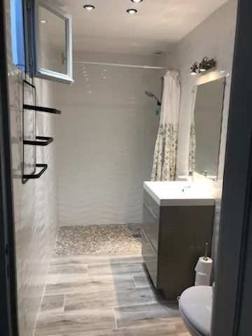 Maison de village rénovée à Puimisson – Investissement locatif rentable 