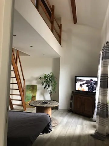 Maison de village rénovée à Puimisson – Investissement locatif rentable 