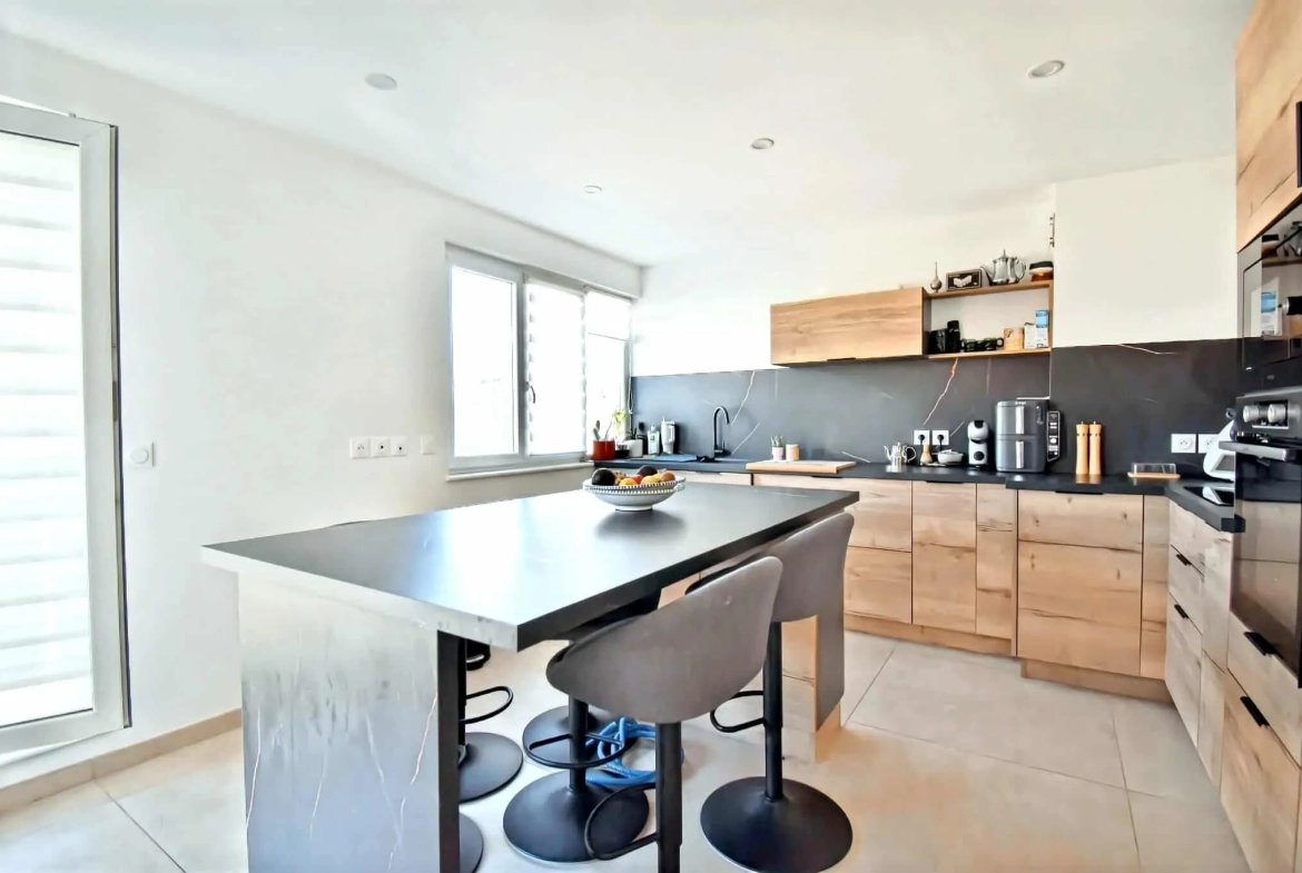 Appartement rénové avec vue sur la Cathédrale à Boulogne-sur-Mer 