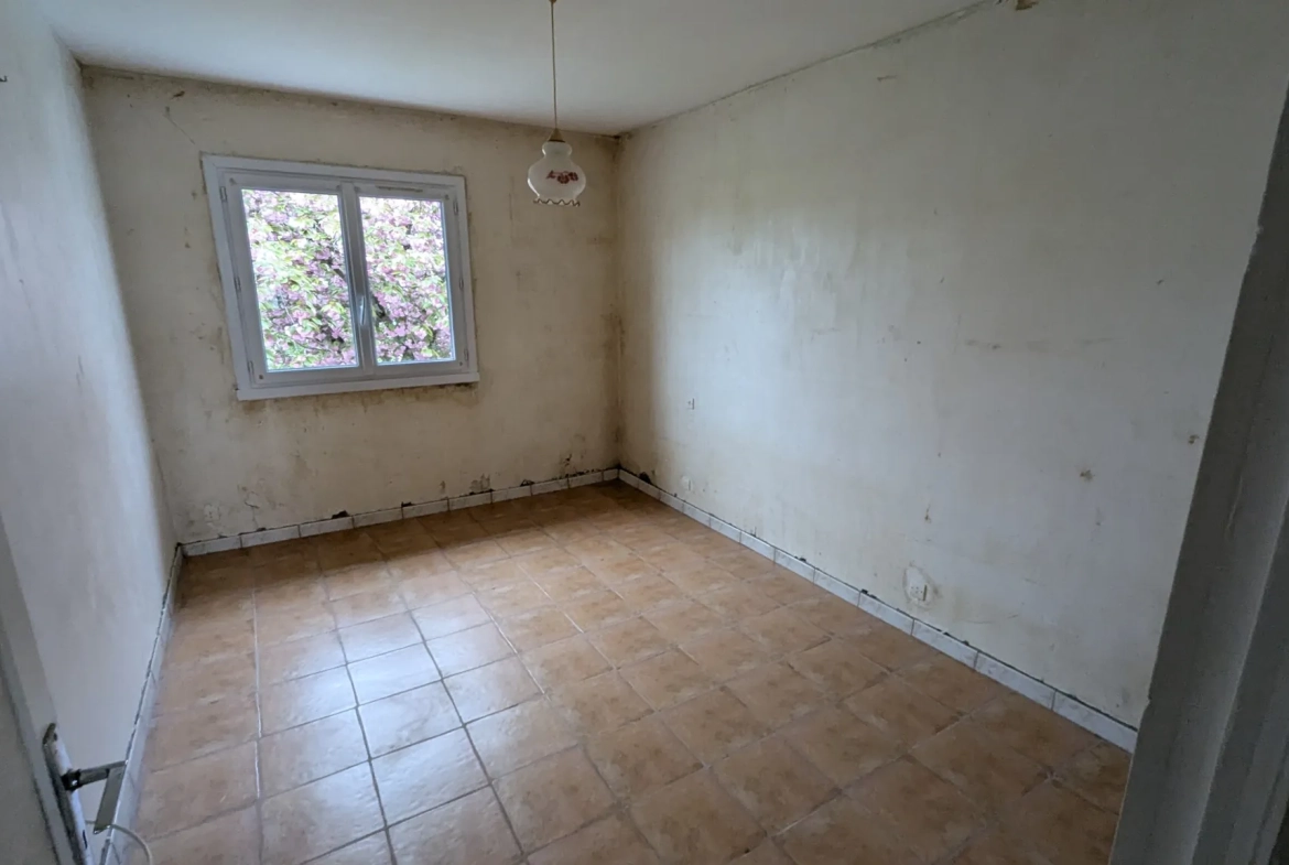 Maison individuelle à Magne de 90 m² avec garage et terrain clos 