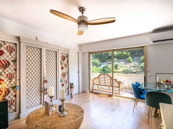 Appartement 2 pièces rénové avec terrasse à Menton (06500), Cave et vue dégagée