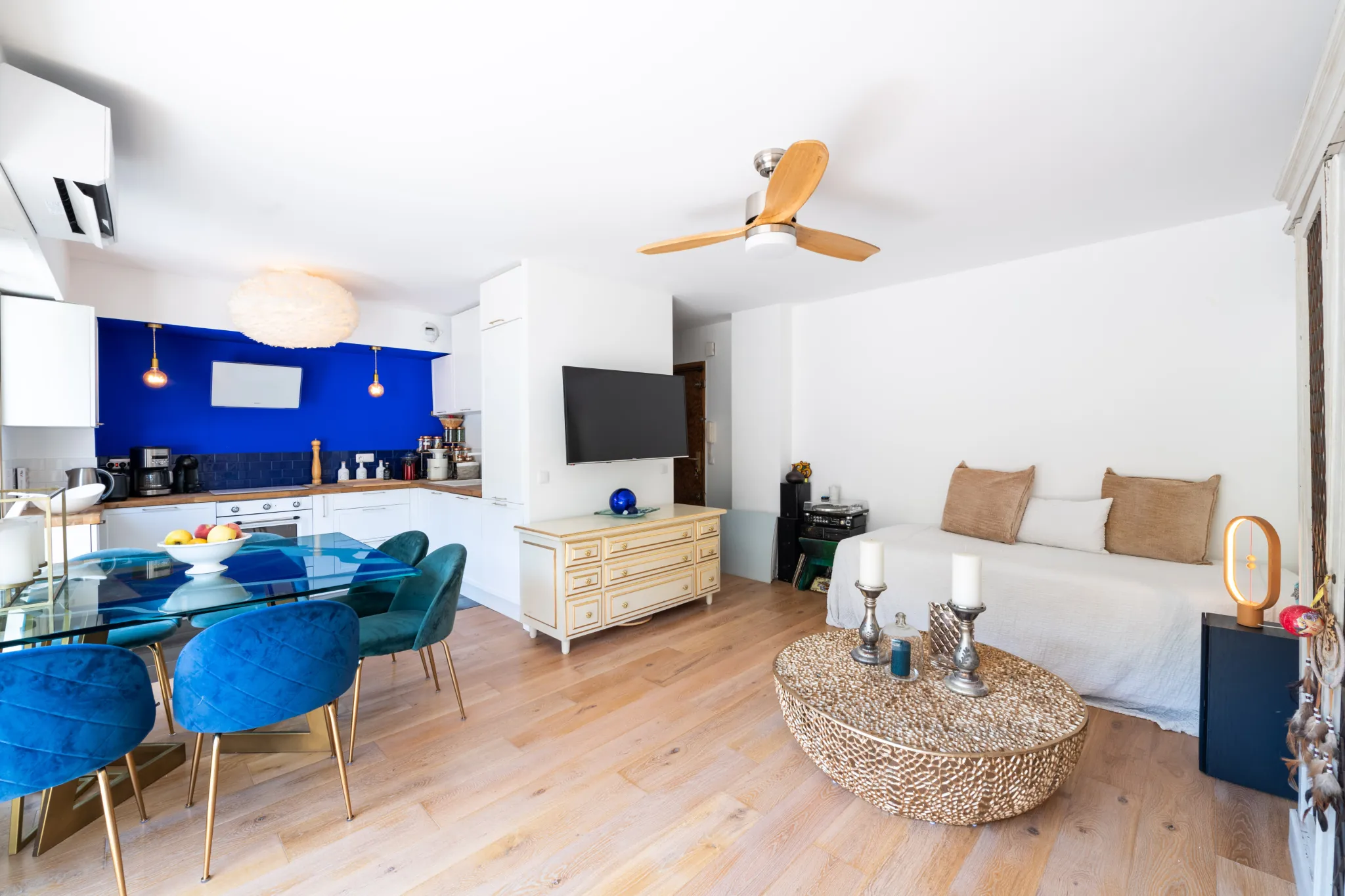 Appartement 2 pièces rénové avec terrasse à Menton (06500), Cave et vue dégagée 