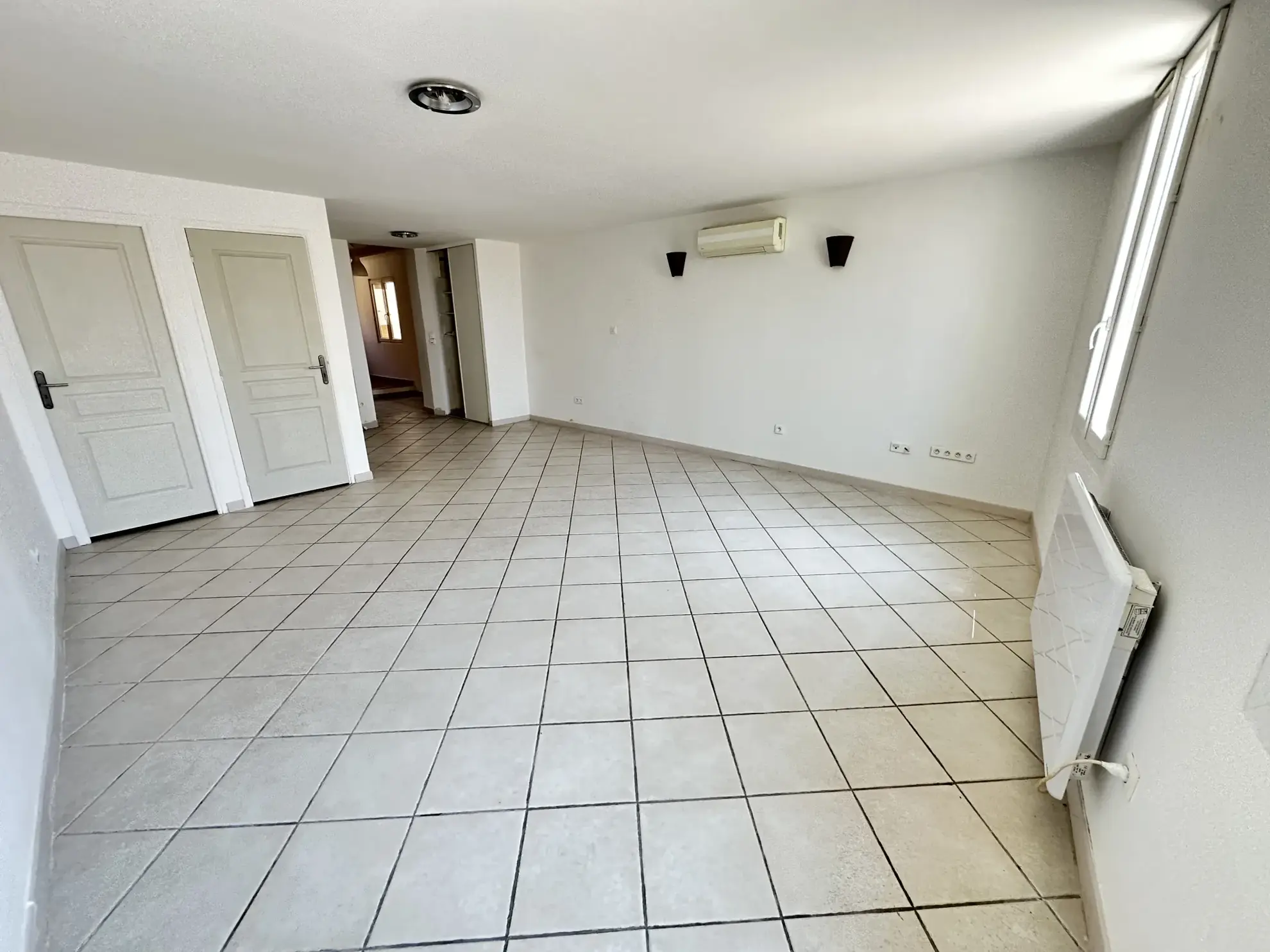 Maison T3 lumineuse de 78 m² avec terrasse à Toulon Siblas 