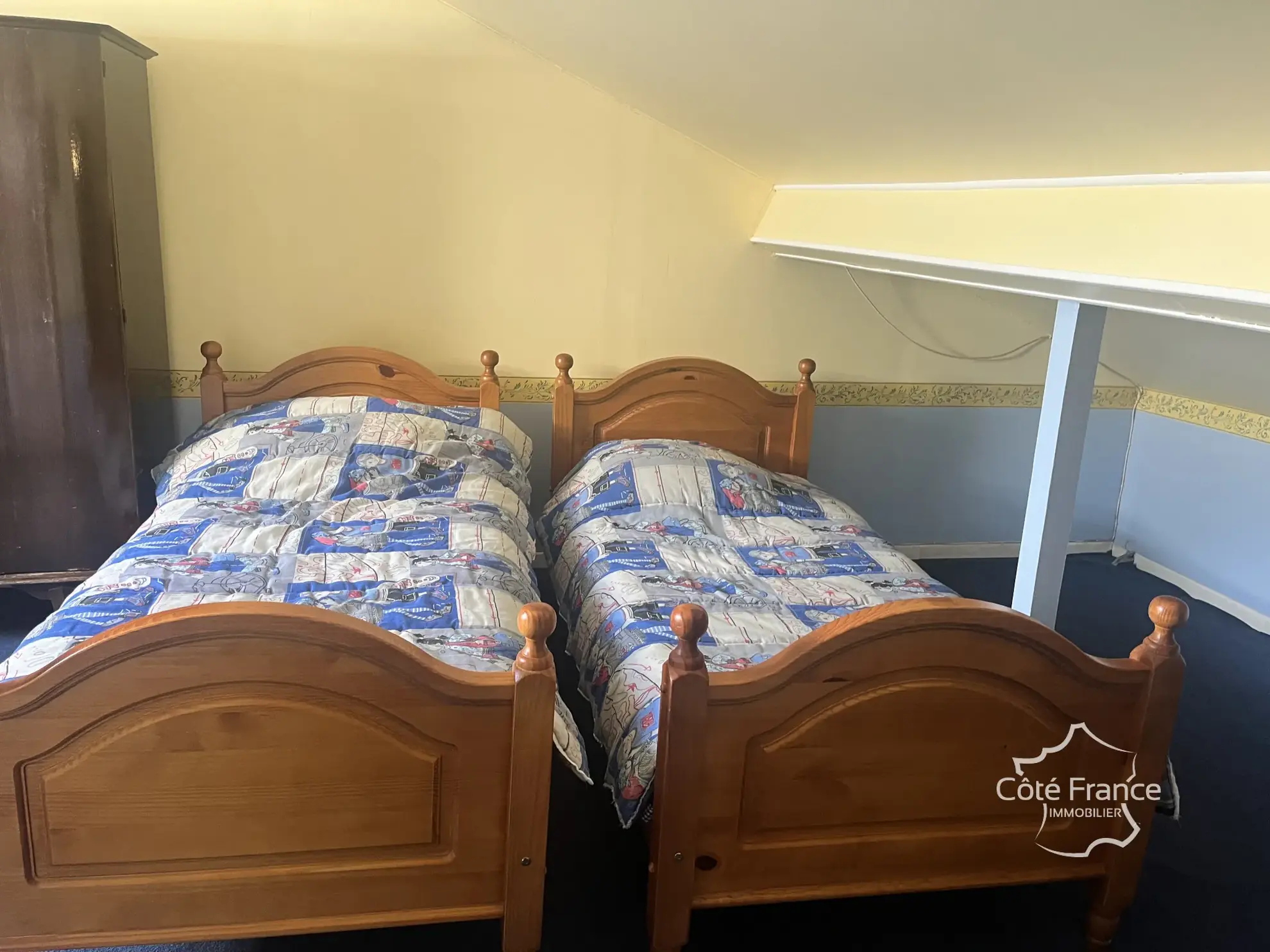 Maison à vendre à Sains Richaumont avec jardin, 3 chambres, vérandas et garage 