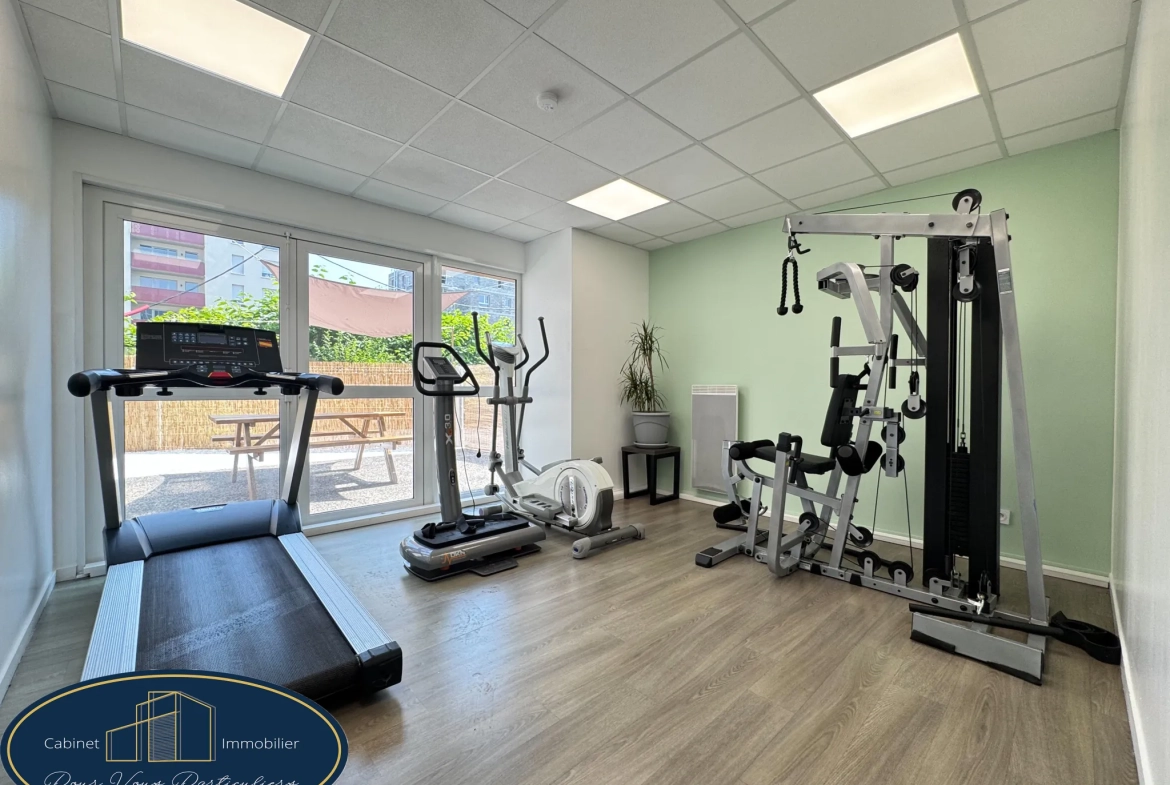 Studio meublé à vendre à Valenciennes, bail long terme, résidence sécurisée 