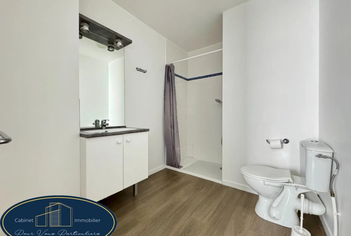 Studio meublé à vendre à Valenciennes, bail long terme, résidence sécurisée 