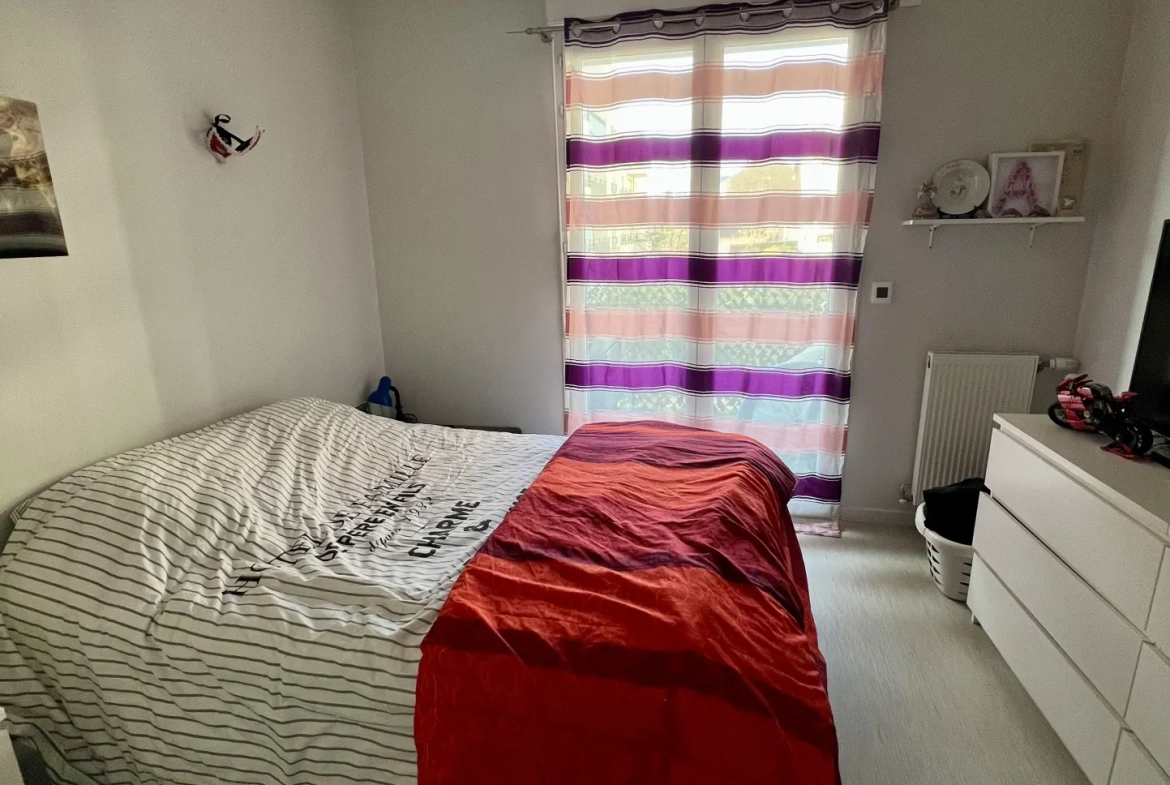 Appartement lumineux de 58 m² avec balcon et parking à Hardricourt 