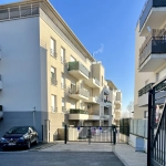 Appartement lumineux de 58 m² avec balcon et parking à Hardricourt