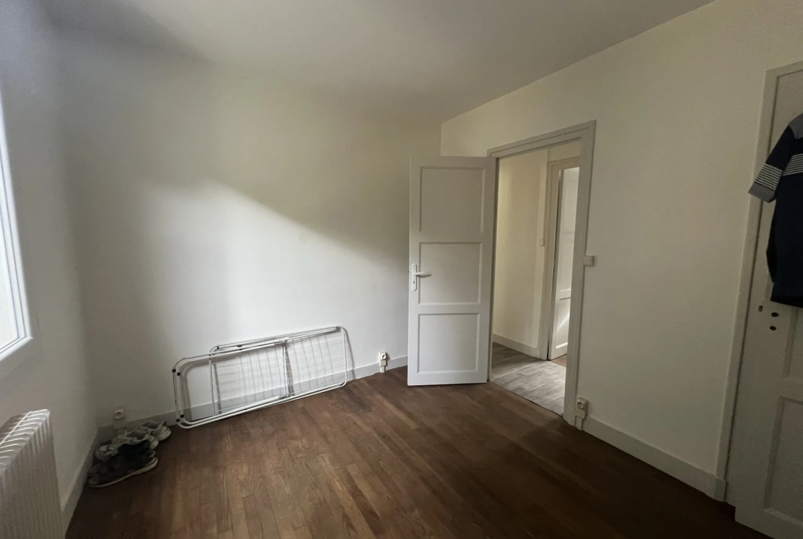 Maison à vendre à Notre Dame de Sanilhac proche Périgueux avec jardin et garage 