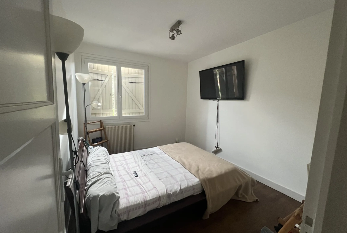 Maison à vendre à Notre Dame de Sanilhac proche Périgueux avec jardin et garage 