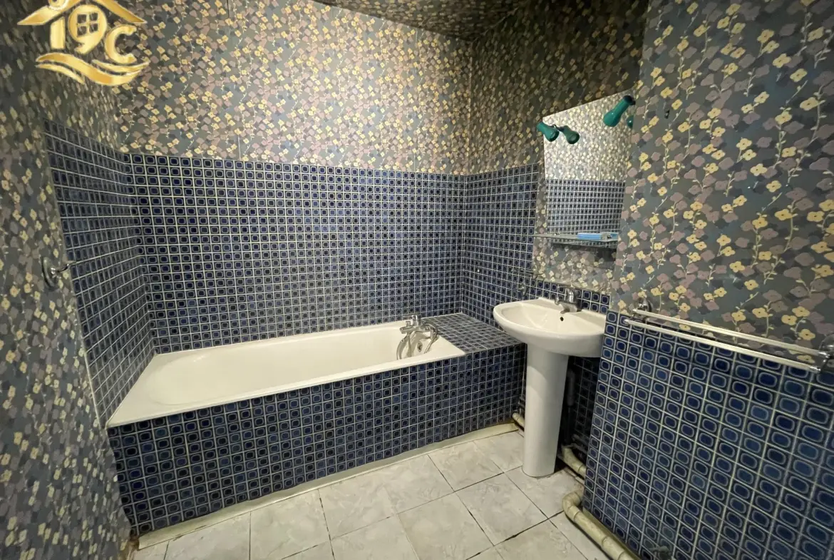 Appartement 4 pièces à Conflans avec balcon et parking privé 