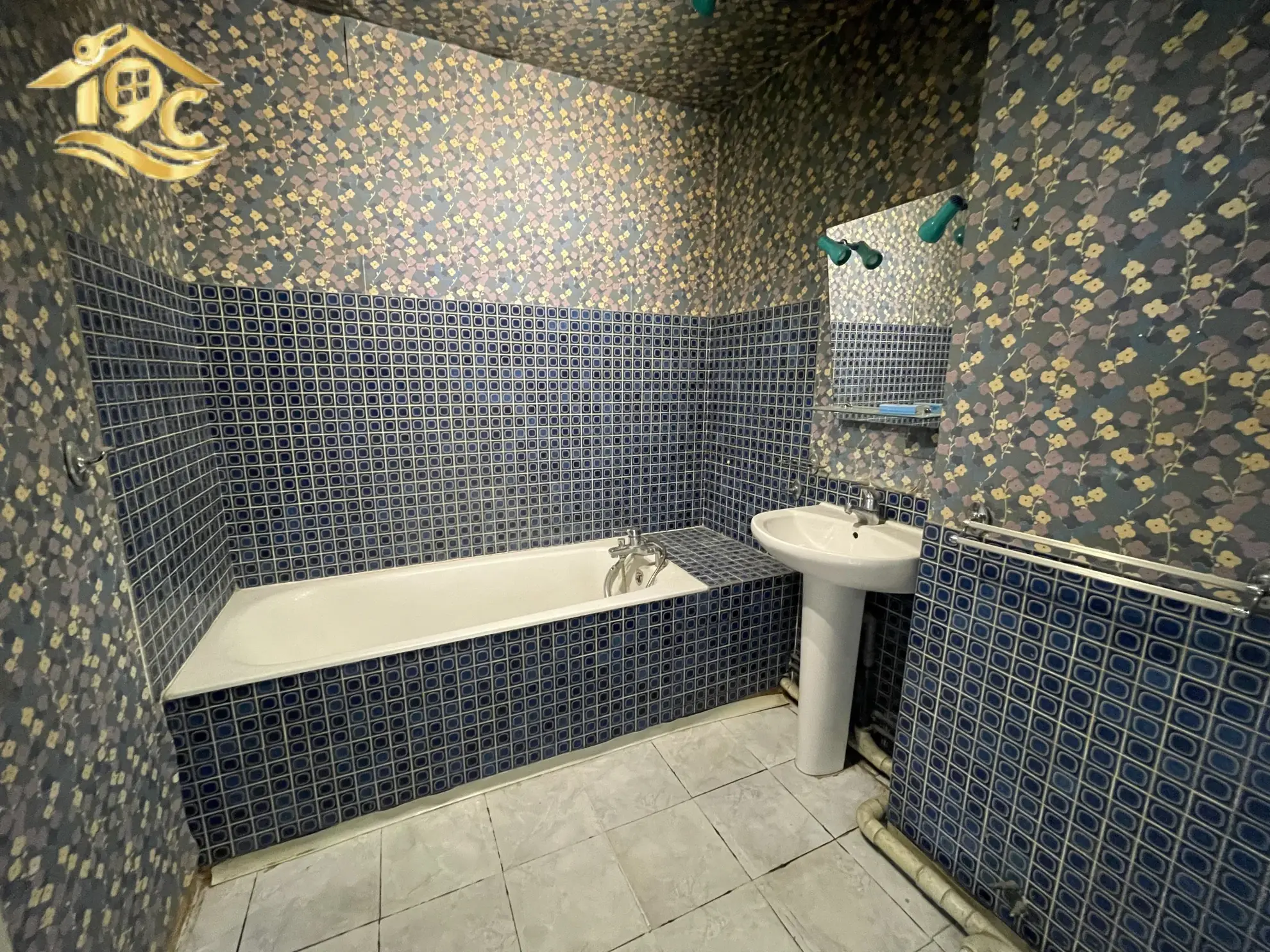 Appartement 4 pièces à Conflans avec balcon et parking privé 