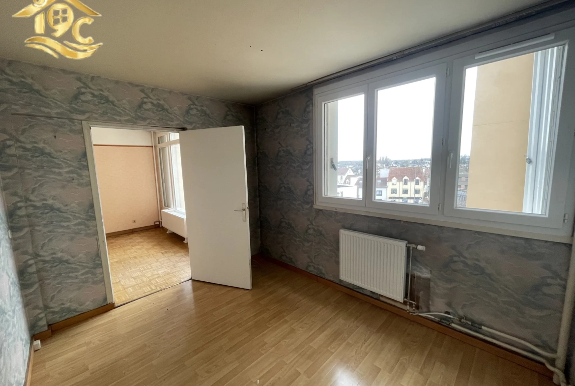 Appartement 4 pièces à Conflans avec balcon et parking privé 