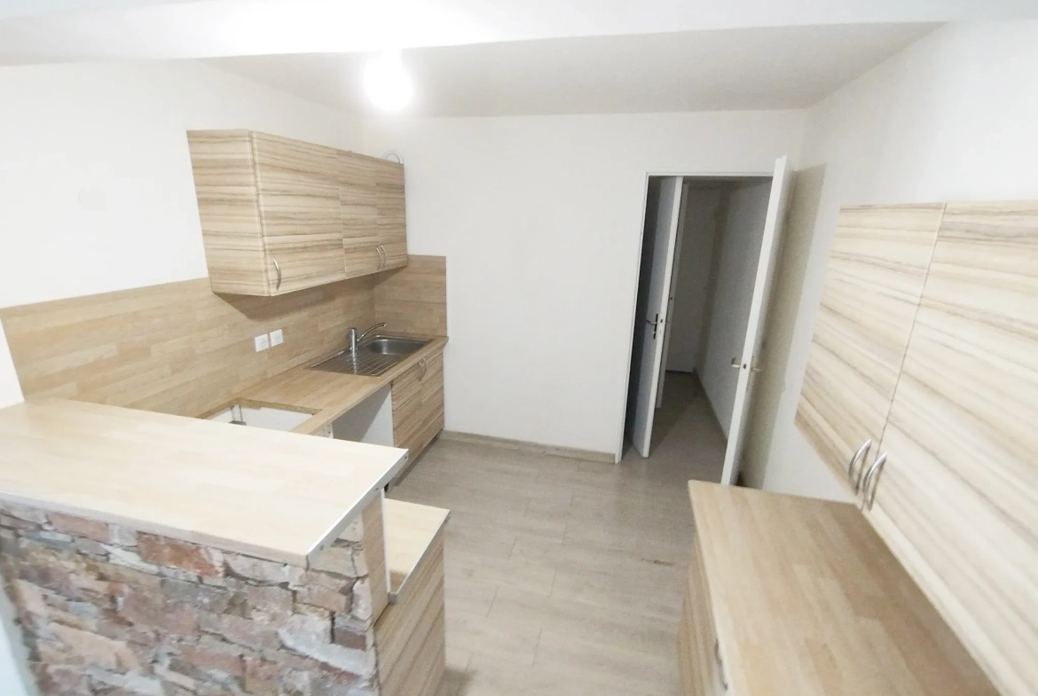 Appartement 3 pièces avec terrasse à Saint-Aygulf proche plages 