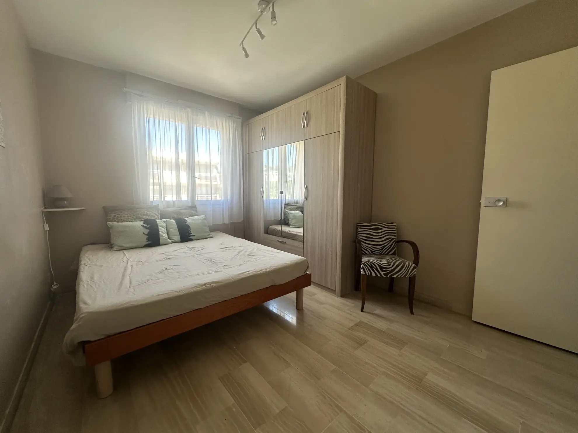 Appartement T2 avec Vue Mer à Bandol - Proche Centre-ville 