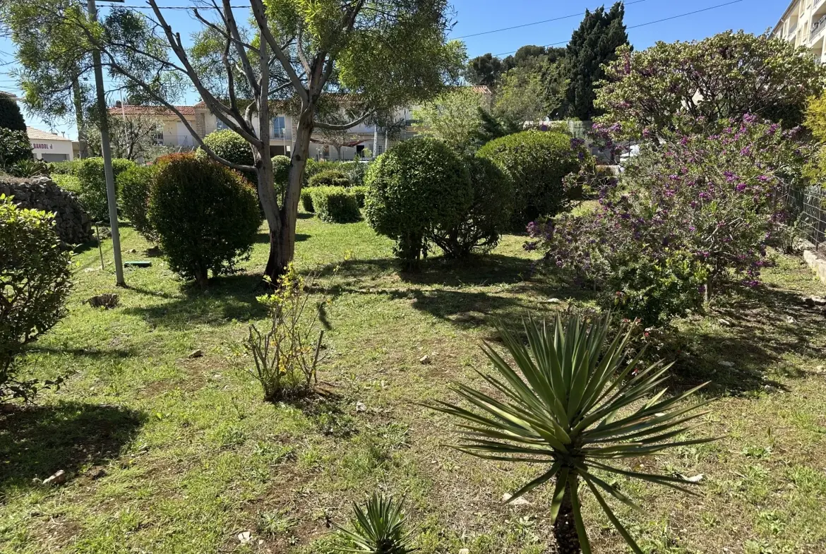 Appartement T2 avec Vue Mer à Bandol - Proche Centre-ville 