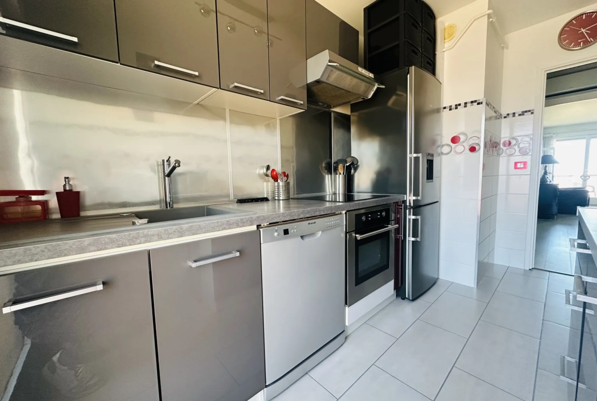 Appartement T2 avec Vue Mer à Bandol - Proche Centre-ville 