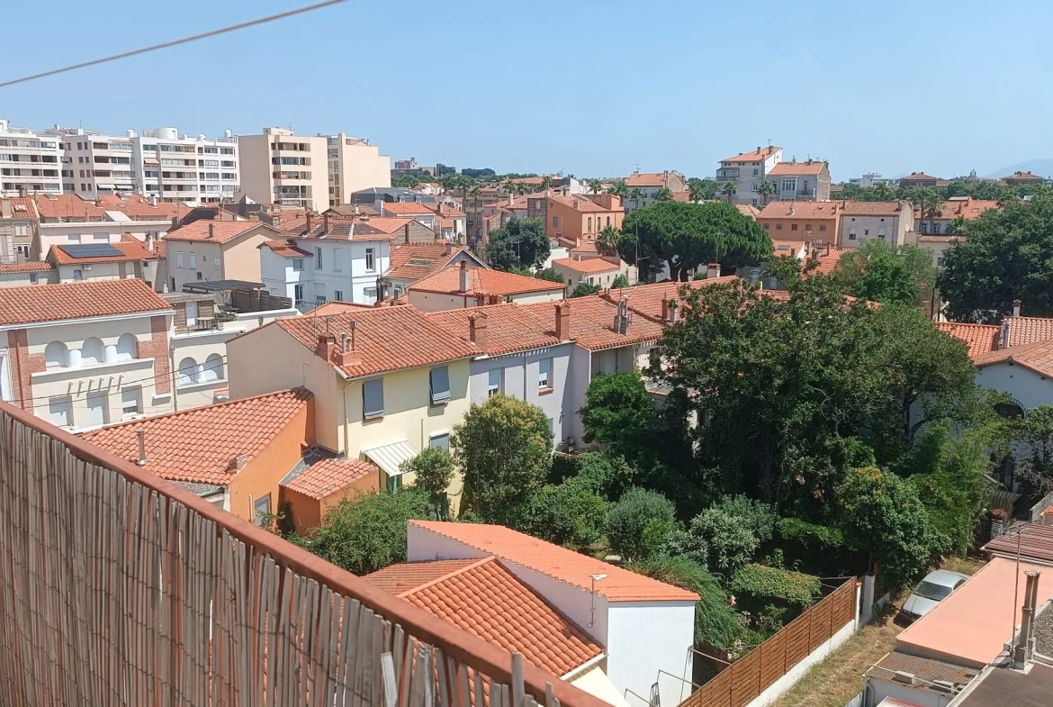 Appartement T2 lumineux de 44 m² à Perpignan avec balcon et cave 