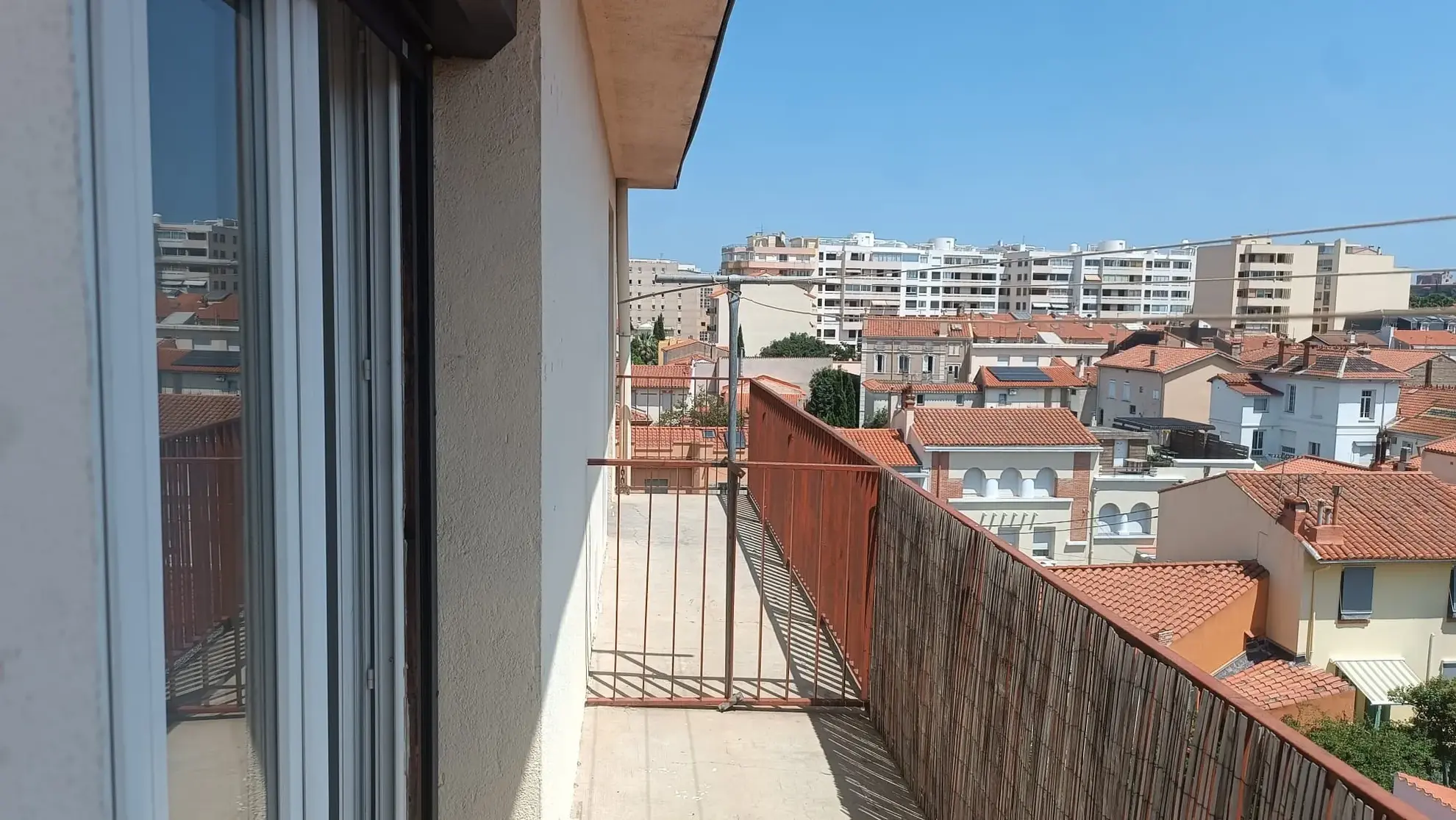 Appartement T2 lumineux de 44 m² à Perpignan avec balcon et cave 