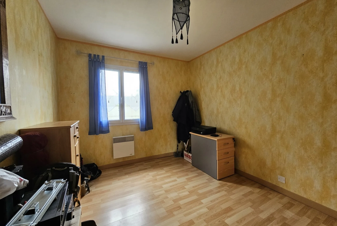 Maison familiale lumineuse à Le Gavre avec 5 chambres et terrain de 1000 m² 