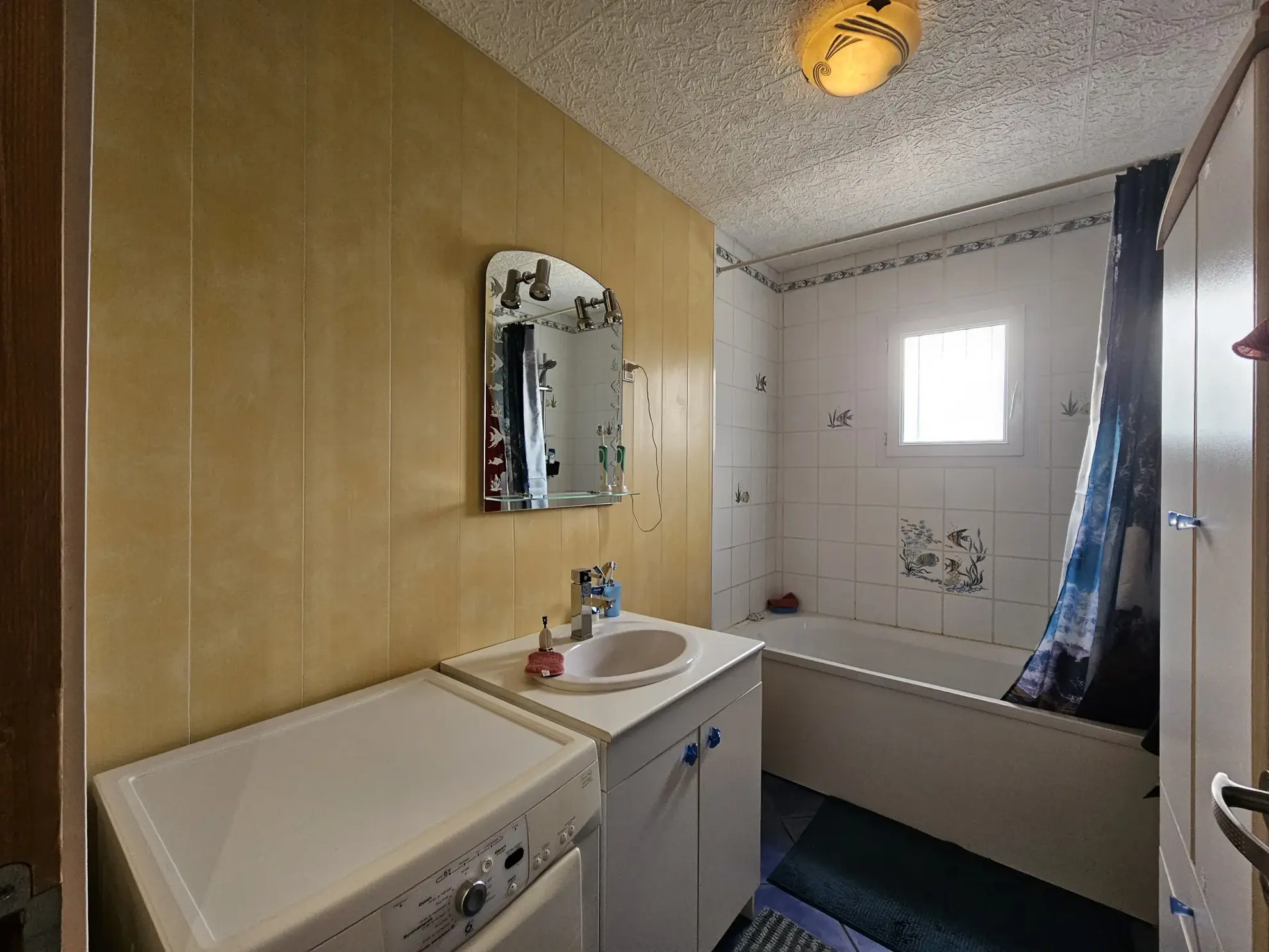 Maison familiale lumineuse à Le Gavre avec 5 chambres et terrain de 1000 m² 