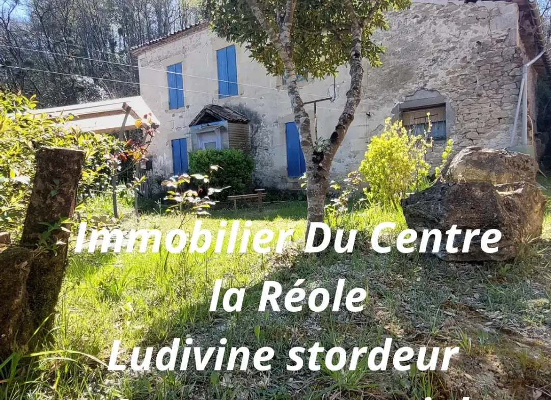 Maison en pierre à rénover de 110 m² avec jardin à La Réole 