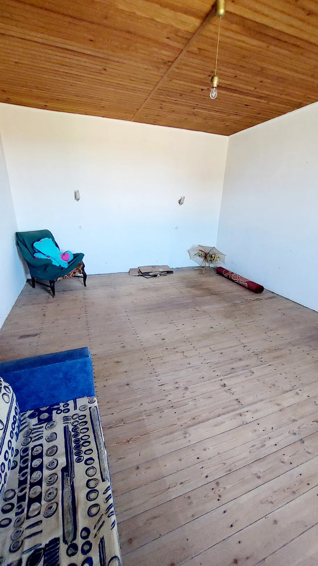 Maison en pierre à rénover de 110 m² avec jardin à La Réole 