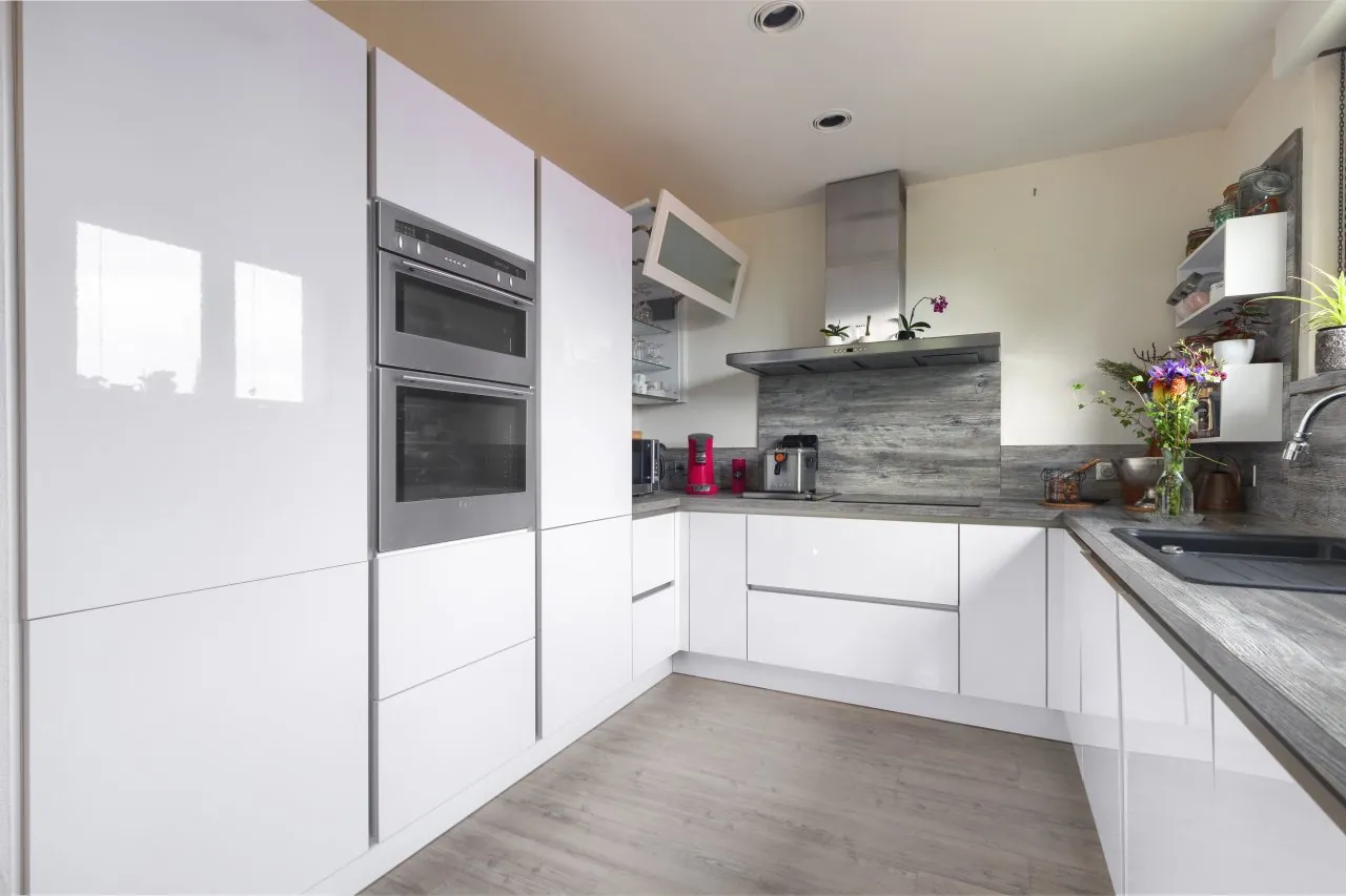 Maison 140 m2 avec terrasse, grand terrain et dépendances à Farébersviller 