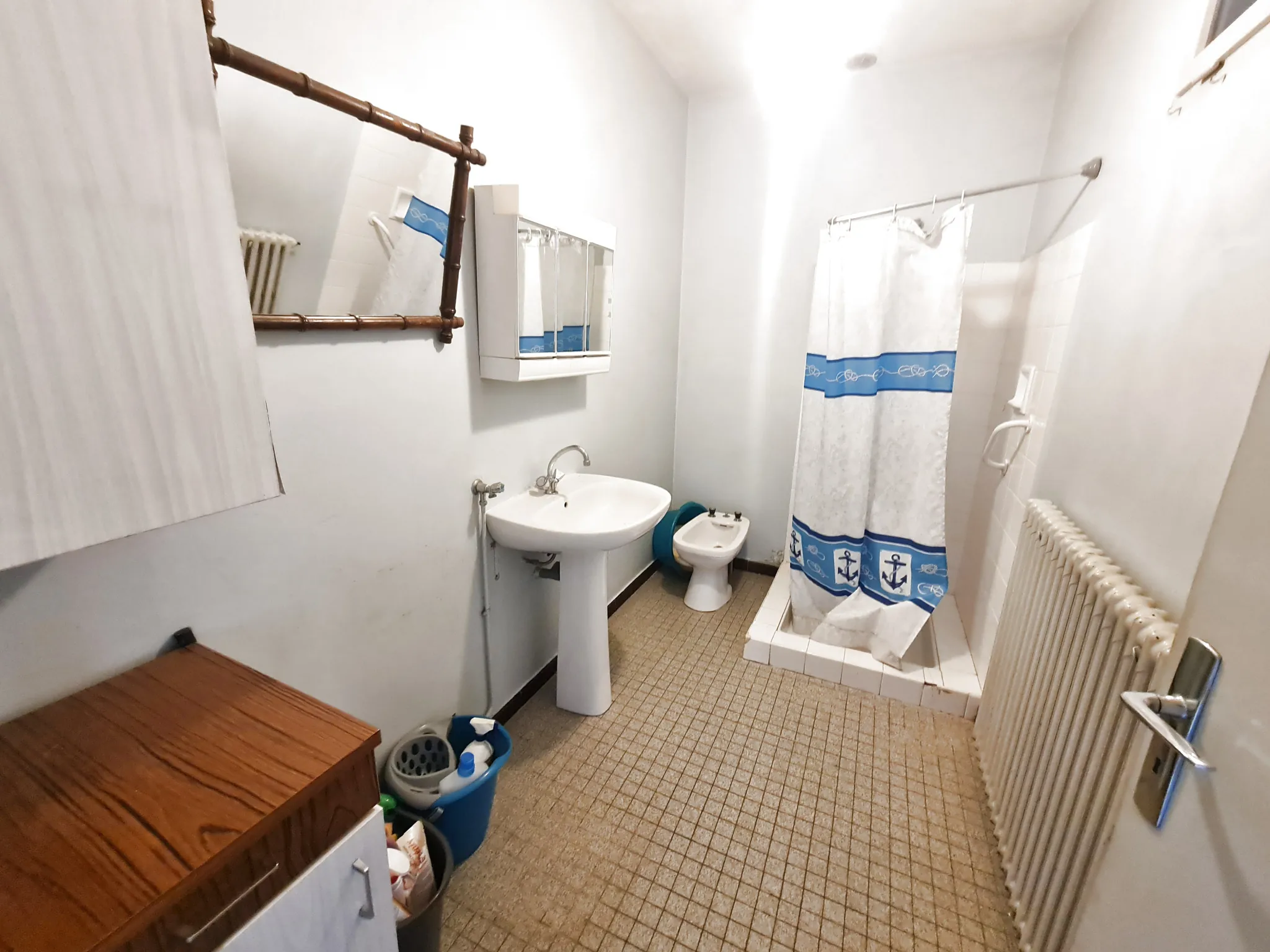 Maison de plain-pied à vendre avec garage et jardin à Saint-Sulpice-sur-Léze 