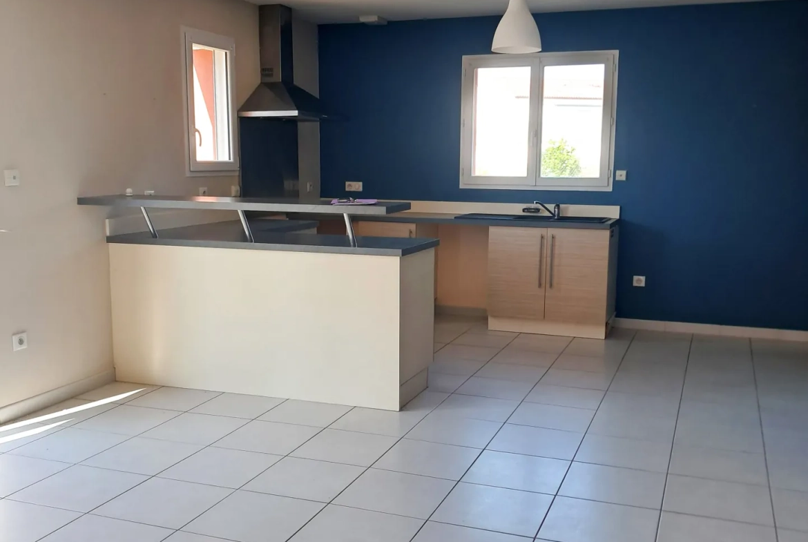 Villa récente à Limoges avec 3 chambres, garage et performance énergétique exceptionnelle 