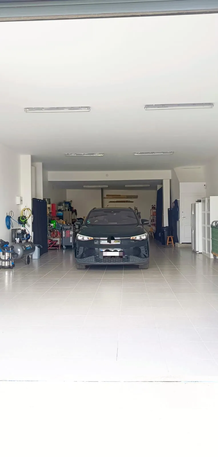 Maison lumineuse de 125 m² avec terrasse et garage à Pouzolles près de Pézenas 