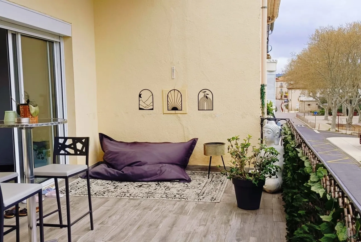 Maison lumineuse de 125 m² avec terrasse et garage à Pouzolles près de Pézenas 