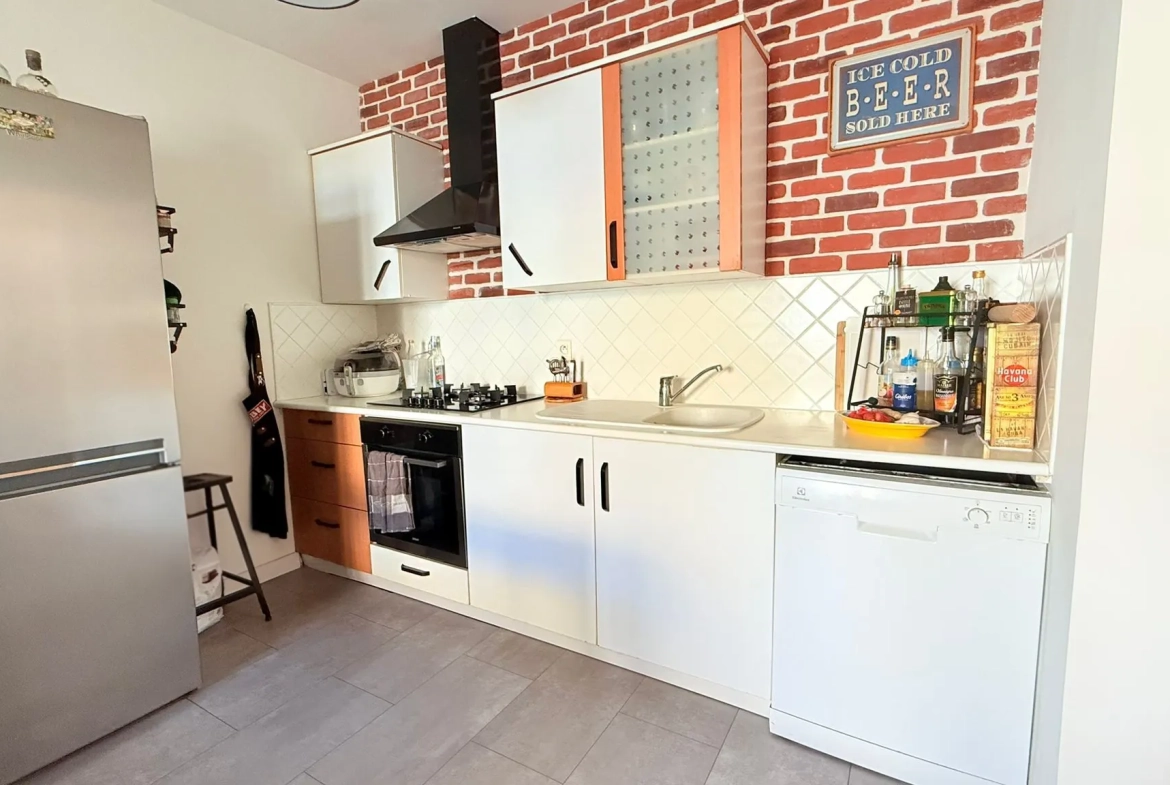 Charmant appartement T2 à Martigues proche du centre-ville — 31,69 m2 