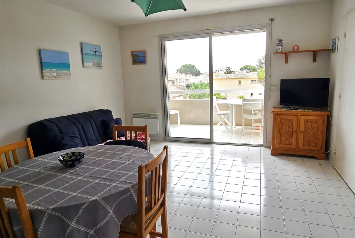Appartement T3 avec terrasse à Valras Plage, proche des plages 