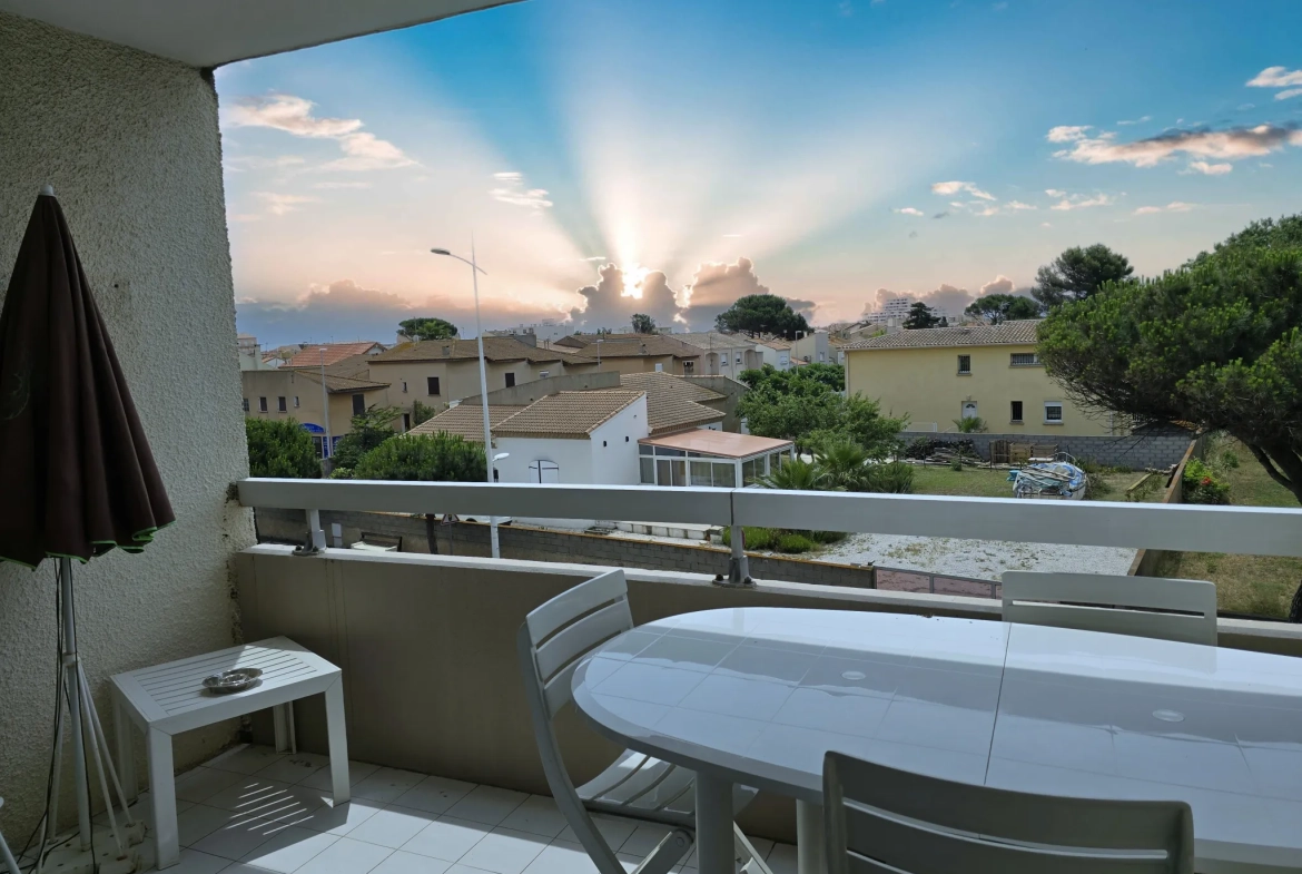 Appartement T3 avec terrasse à Valras Plage, proche des plages 