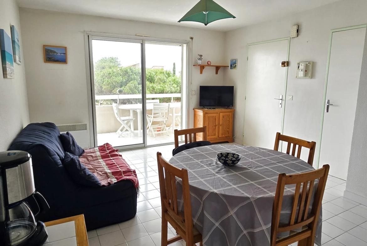 Appartement T3 avec terrasse à Valras Plage, proche des plages 