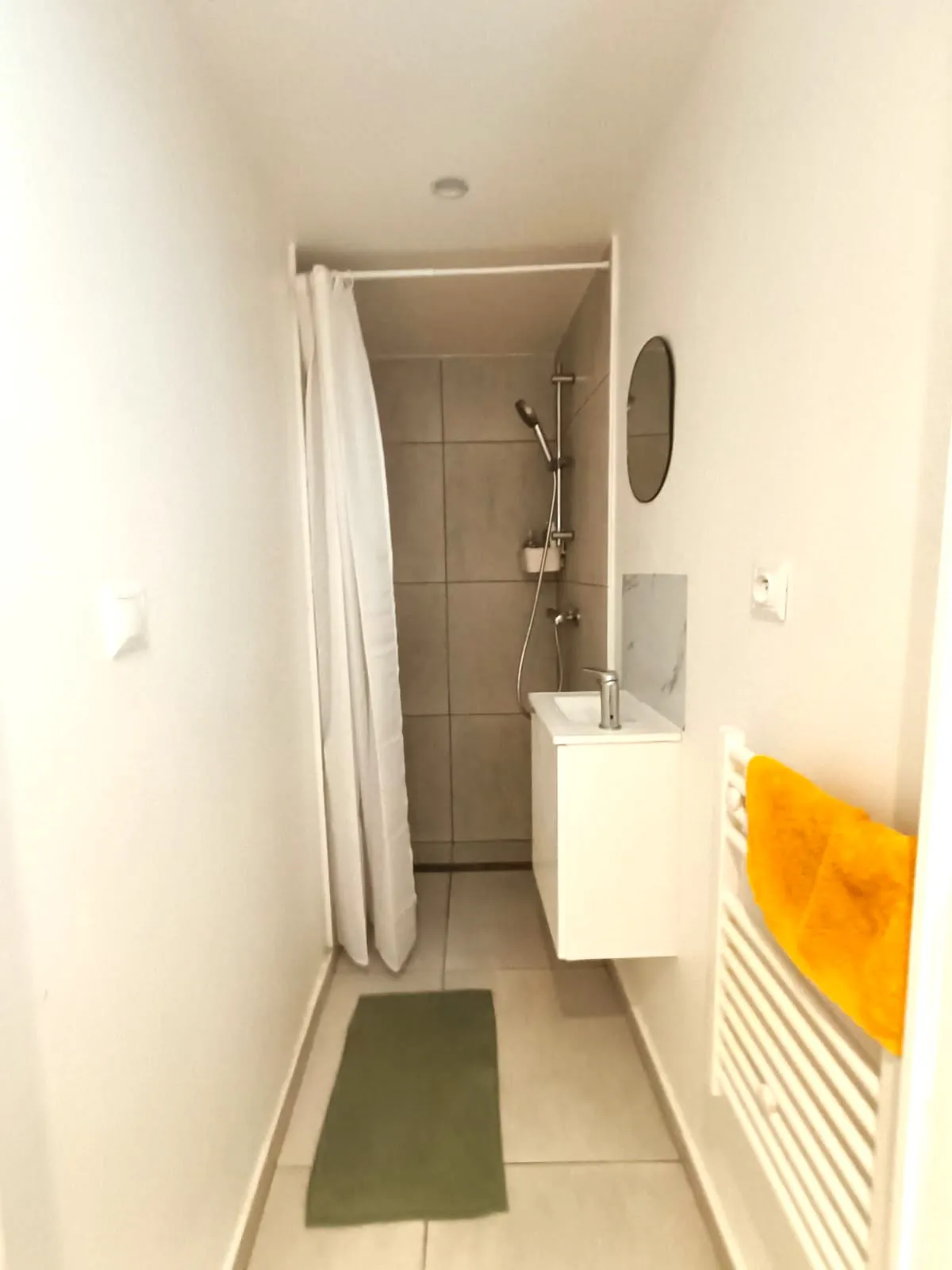 Maison de rapport à Roubaix avec 5 chambres, forte rentabilité, location clé en main 